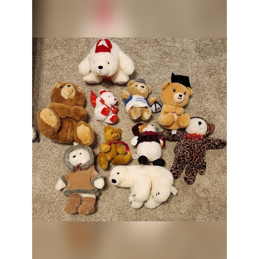Assorted Plushie/Stuffed Bear Lot - White, Brown, Tan, Gold Teddy Bears